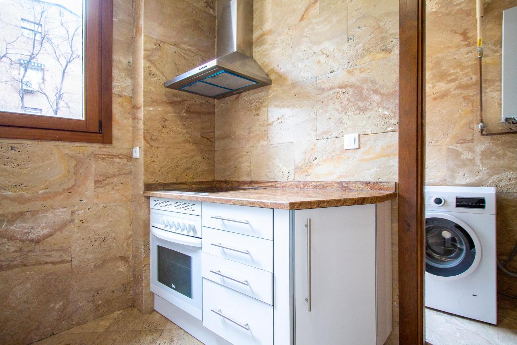 Apartamentos Villablino Arturo Soria Madrid Kültér fotó
