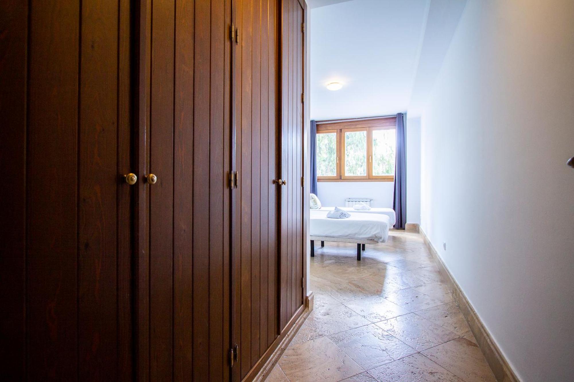 Apartamentos Villablino Arturo Soria Madrid Kültér fotó