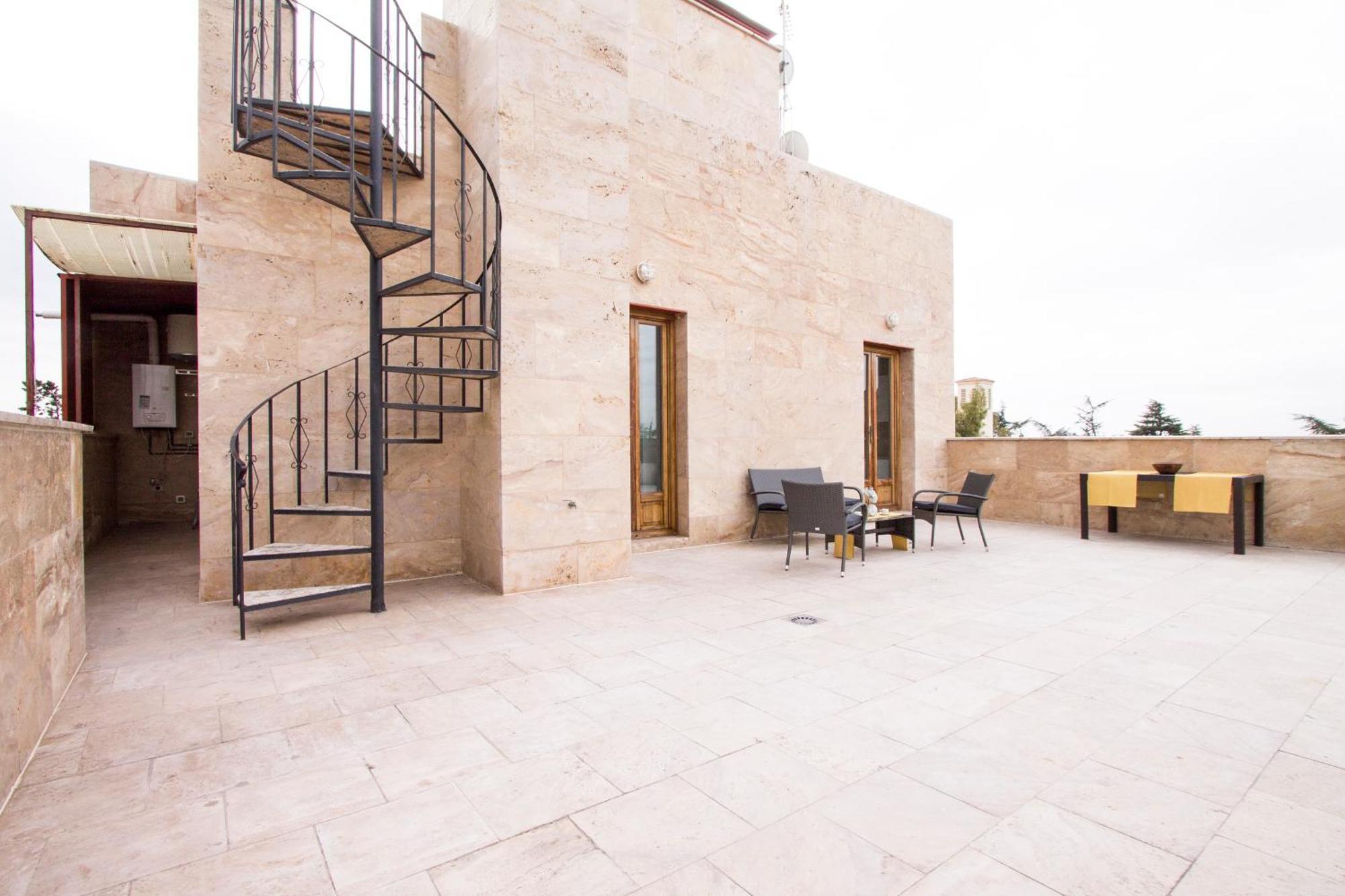 Apartamentos Villablino Arturo Soria Madrid Kültér fotó
